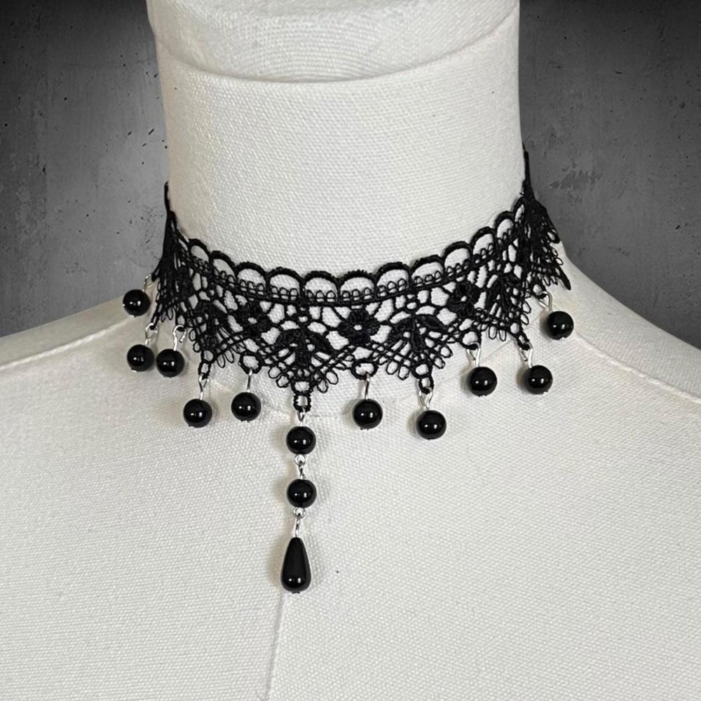 Black Lace Beaded Choker Necklace - Picture 4 of 4